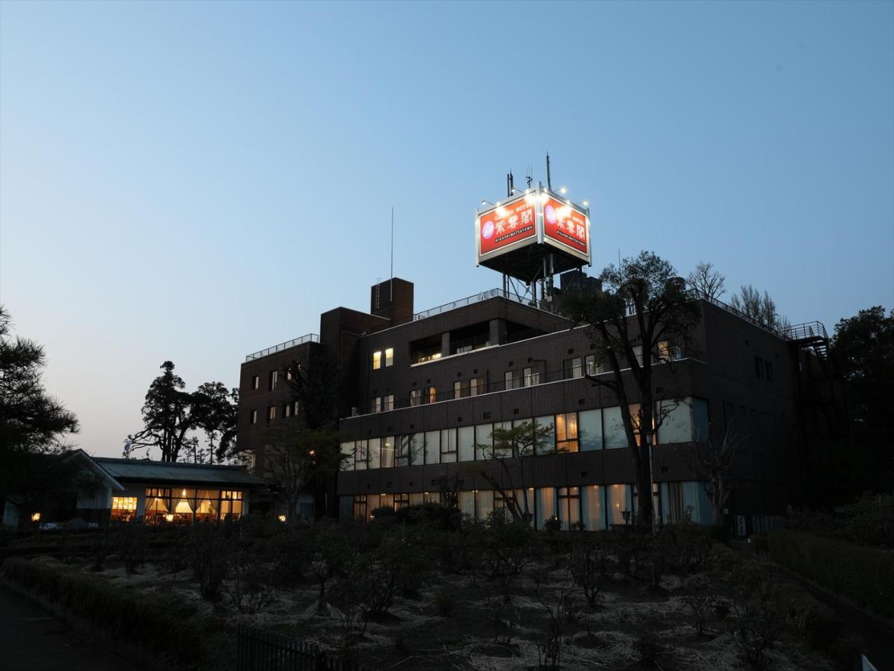 Garden Hotel Shiunkaku Higashimatsuyama Екстериор снимка