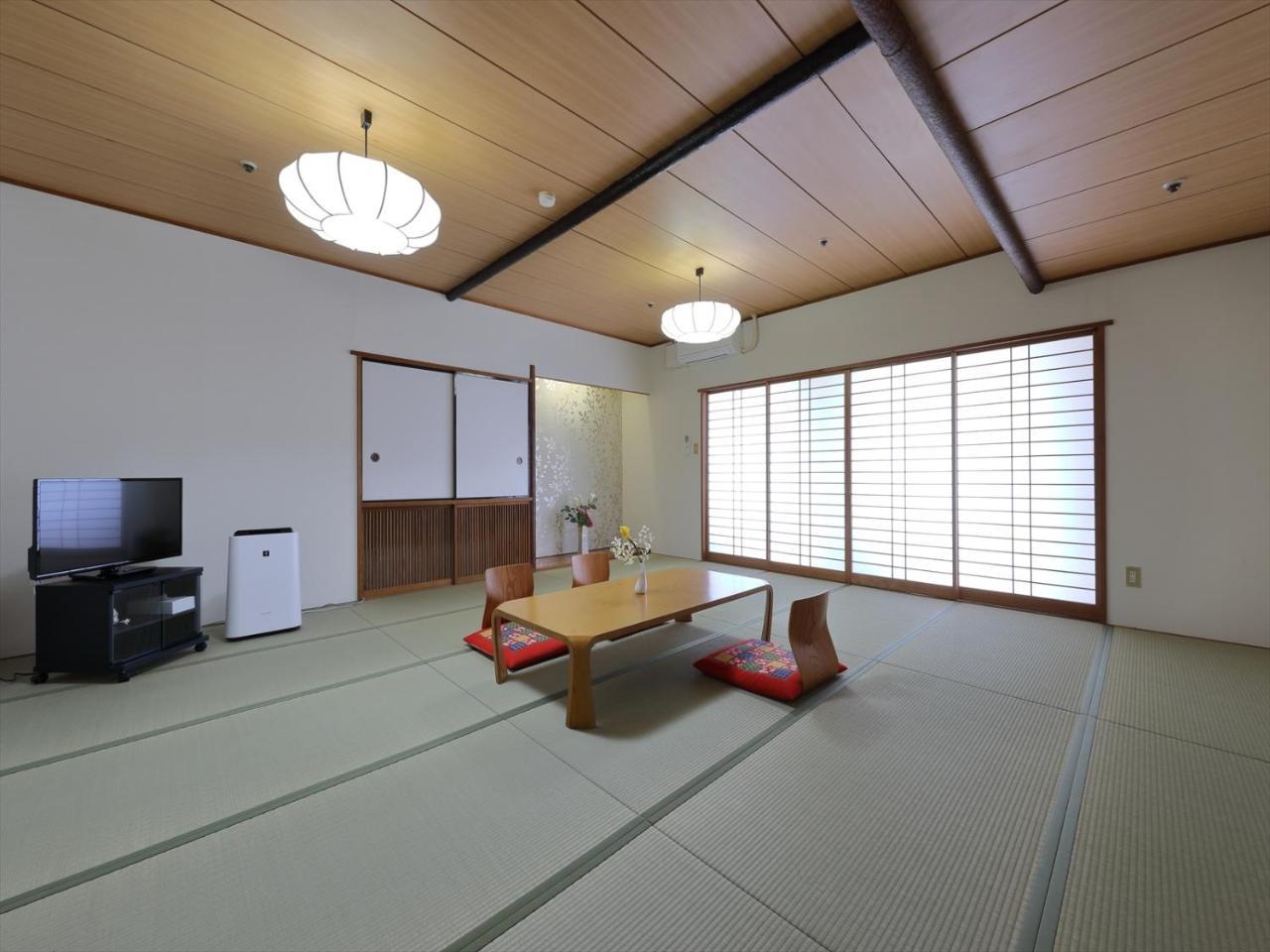 Garden Hotel Shiunkaku Higashimatsuyama Екстериор снимка