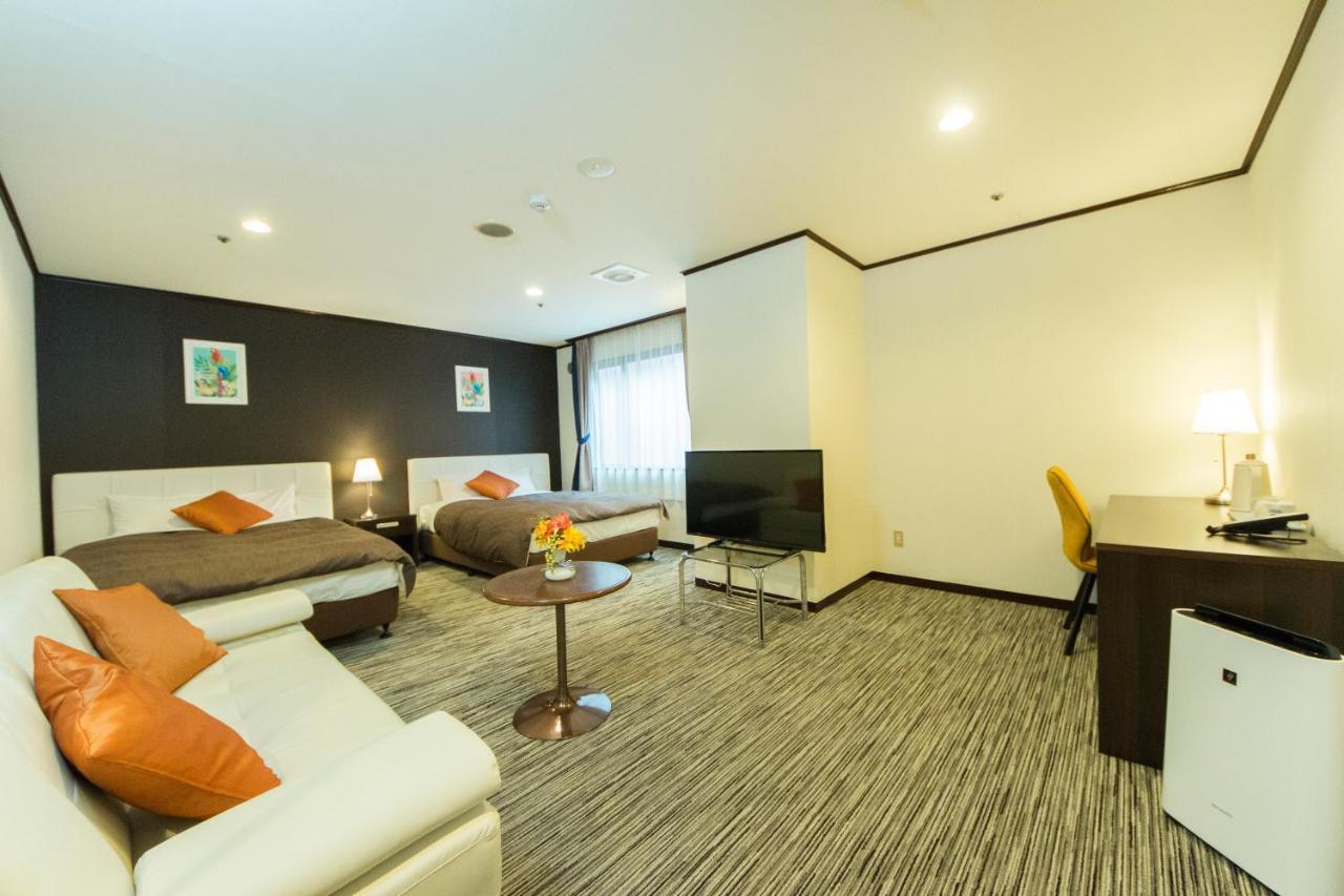 Garden Hotel Shiunkaku Higashimatsuyama Екстериор снимка